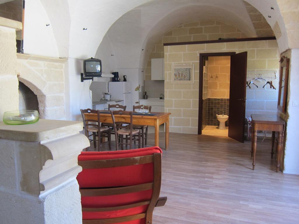 Hotel Masseria Coccioli Казалабате Номер фото